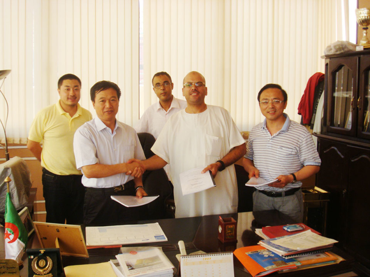 CEO Wang Jiaan and North Africa 3000td businessmen signed a total cement production line contract project