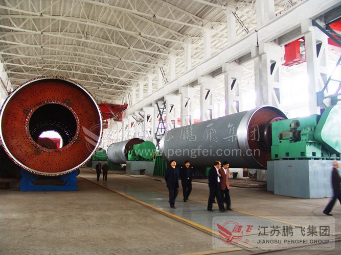 Large floor boring machine