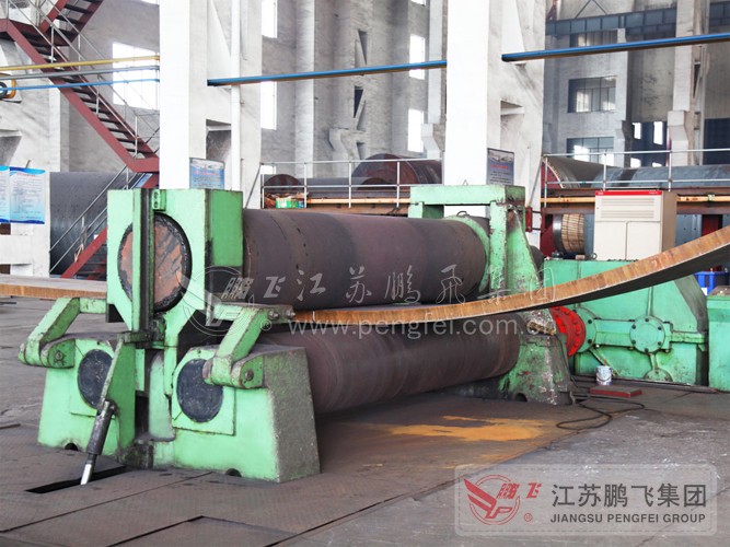 Large three roller coiling machine