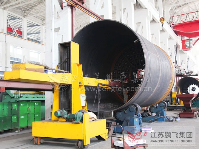 Submerged arc welding machine